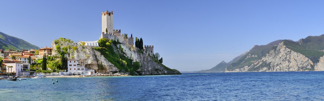 Tour at the Lake Garda and to Verona